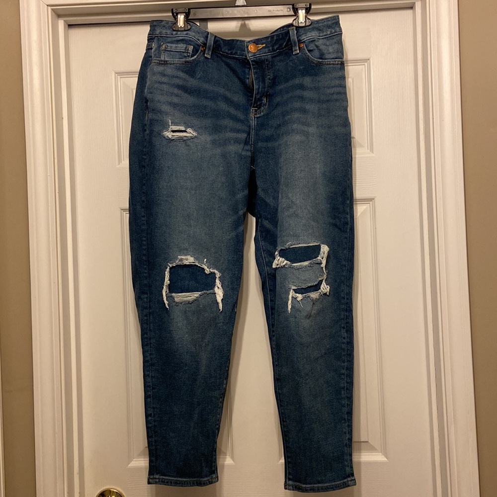Jeans - Picture 2 of 4